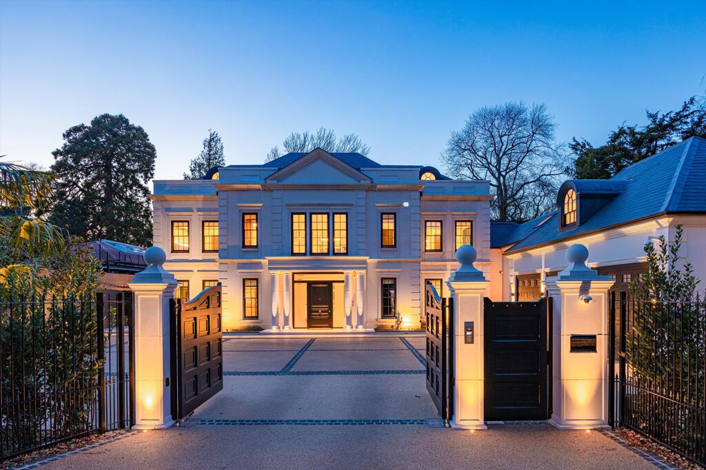Image of Coombe Estate, Kingston Upon Thames, KT2