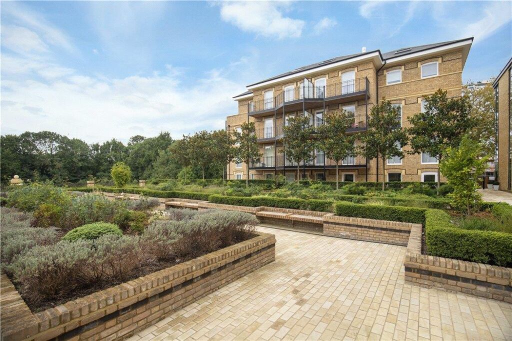 Image of Chambers Park Hill, London, SW20