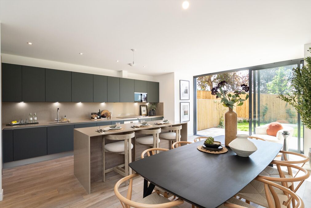 Image of Cottenham Park Road, London, SW20