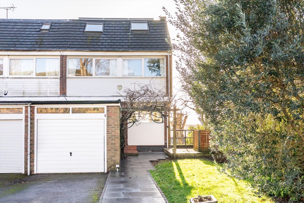 Image of Lansdowne Close, London, SW20 8AS