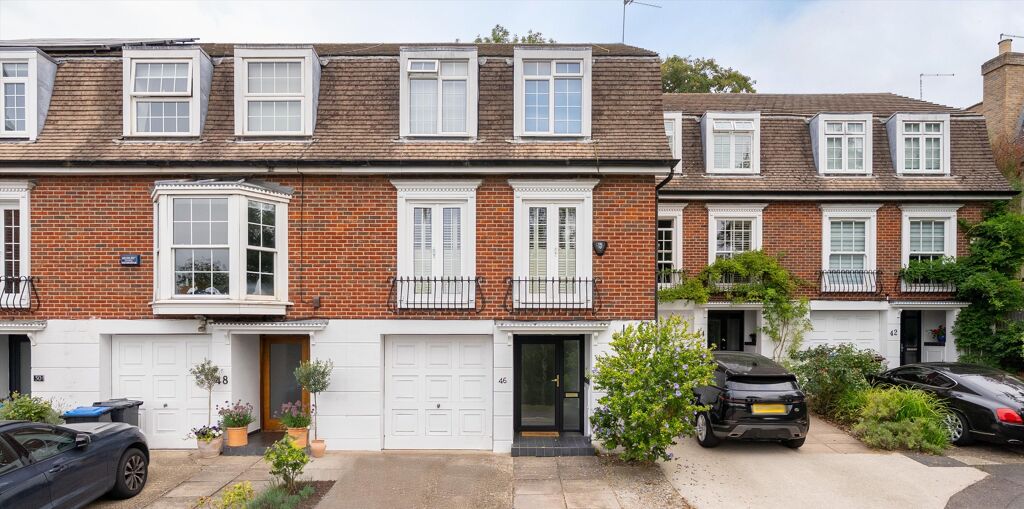 Image of Cottenham Park Road, London, SW20