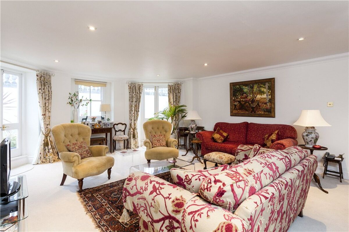 flat for sale in Kingston Hill Place, Kingston Hill, Kingston Upon Thames, KT2 WMB090178
