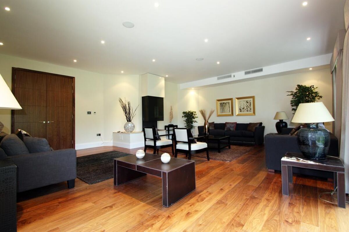 house for sale in Telegraph Cottage, Warren Road, Kingston upon Thames