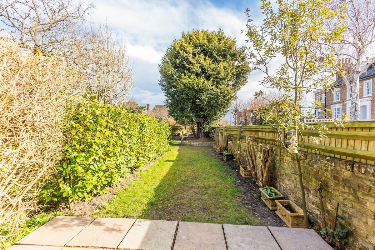 house for sale in Linden Cottages, Oldfield Road, London, SW19