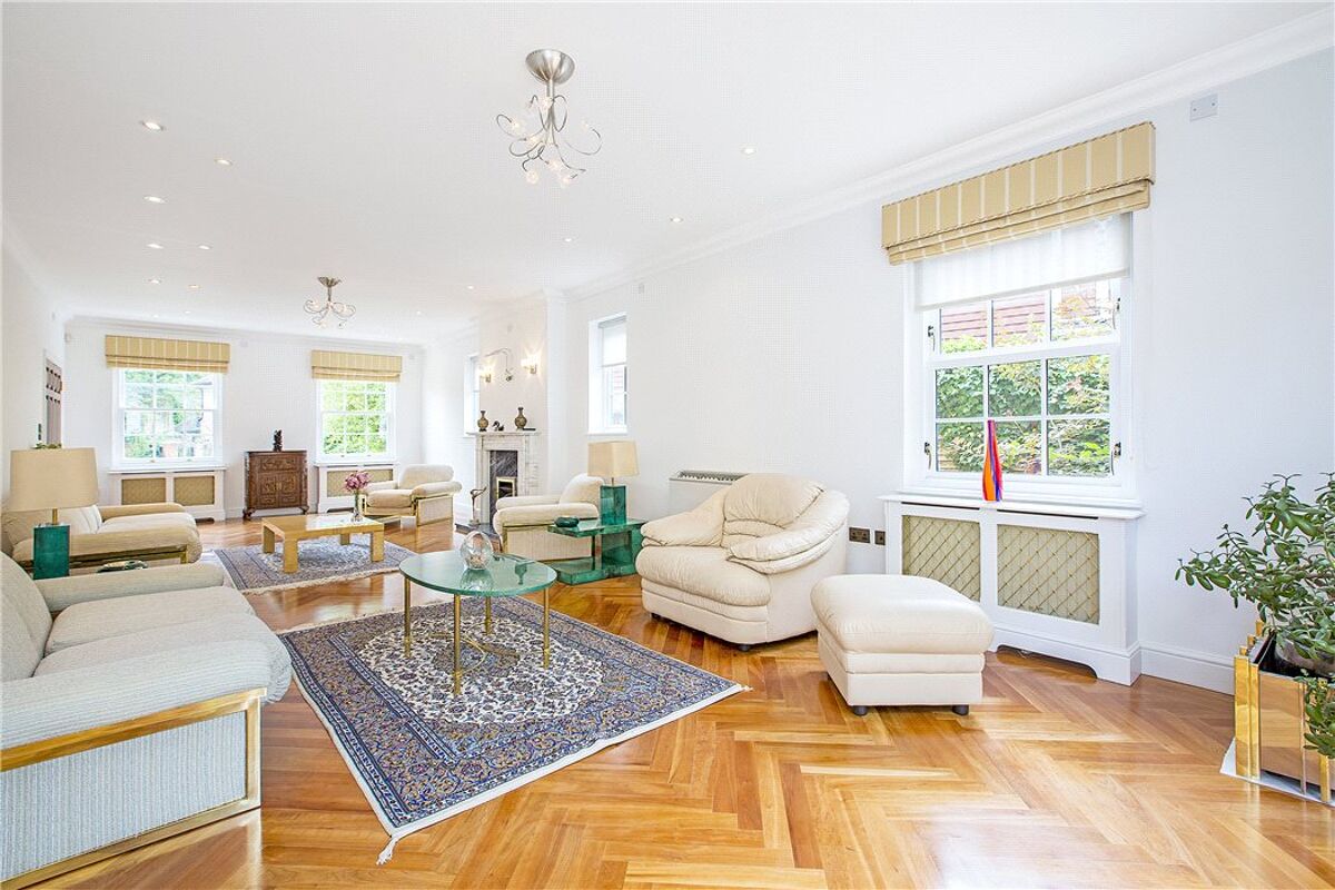 house for sale in Greenoak Way, Wimbledon, London, SW19 WMB110003