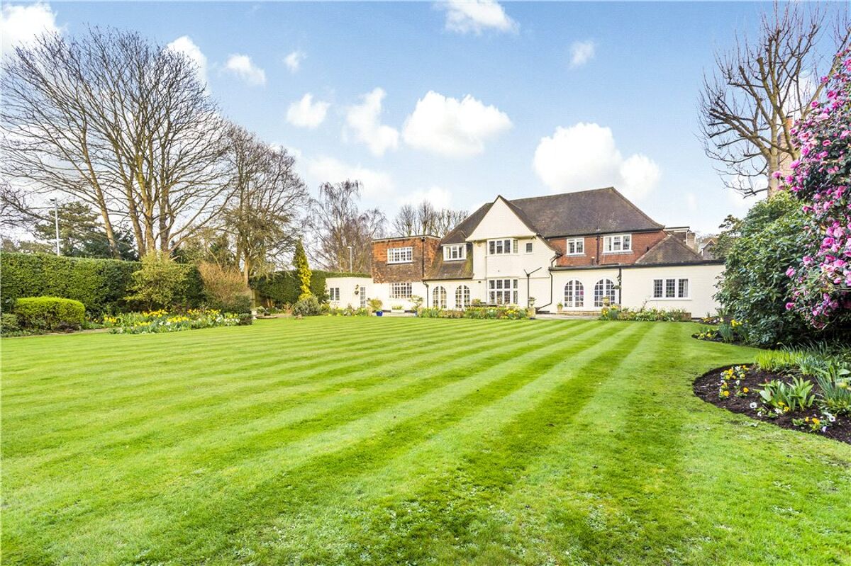 house for sale in Stoke Road, Kingston upon Thames, KT2 WMB110150 Knight Frank