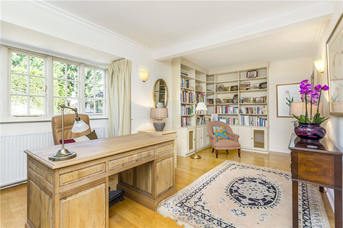 house for sale in Stoke Road, Kingston upon Thames, KT2 WMB110150