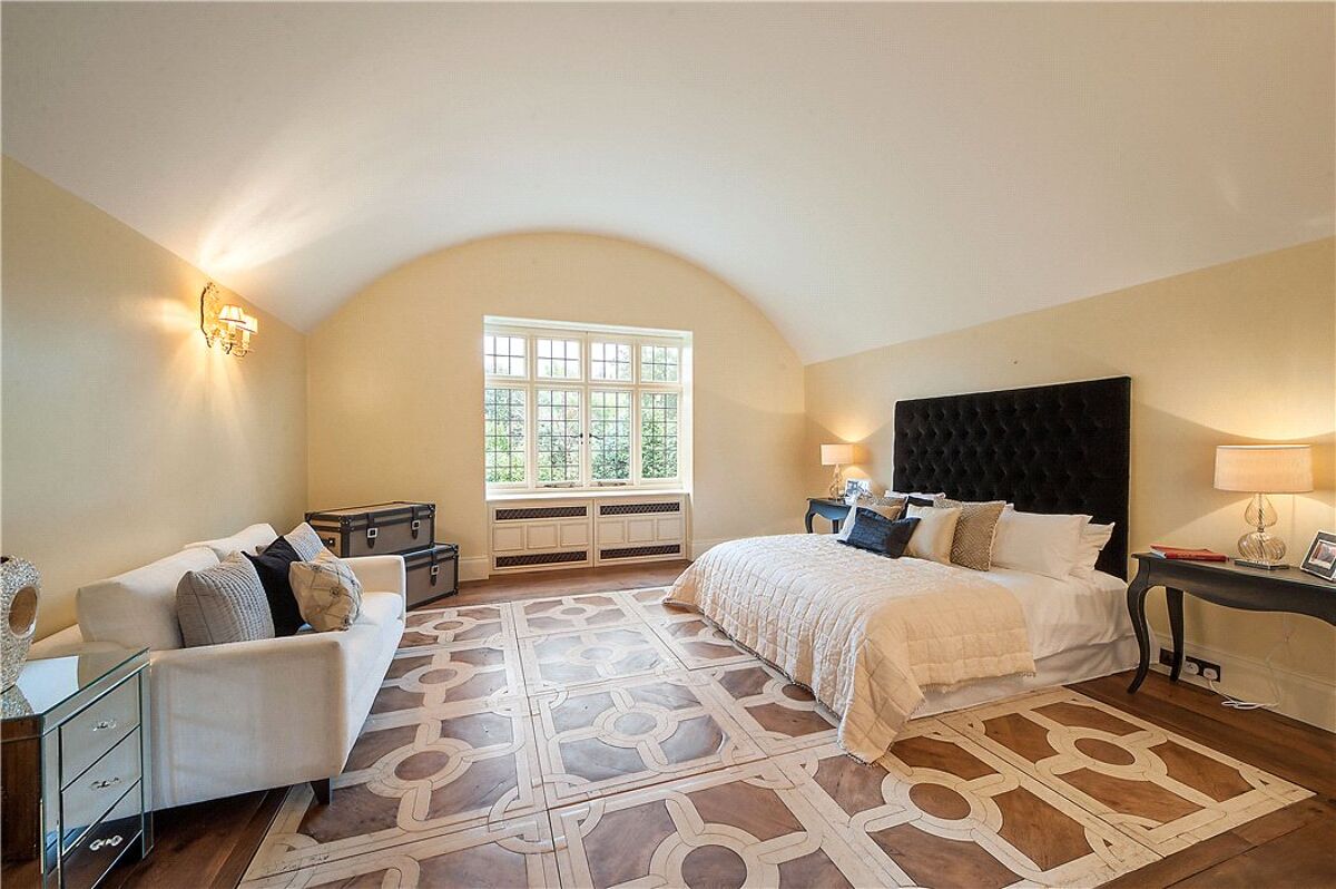 house for sale in Church Road, Wimbledon, London, SW19 WMB120086