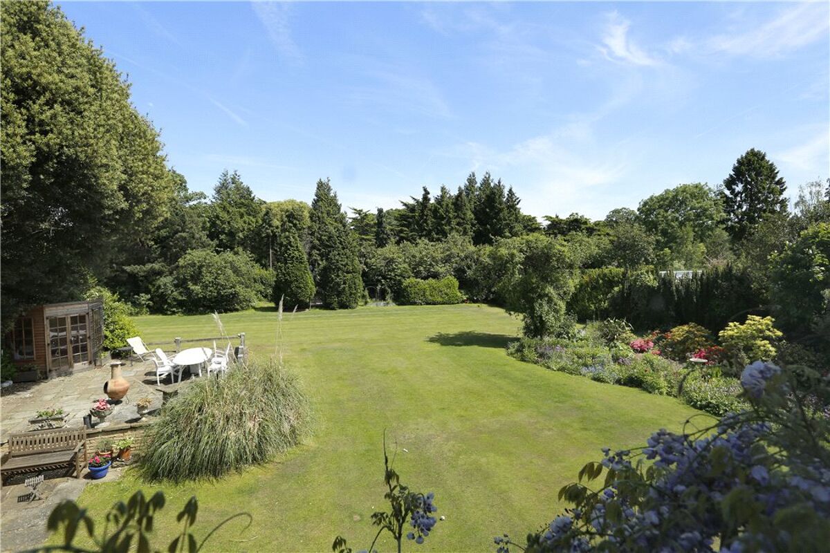 house for sale in Parkside Gardens, London, SW19 WMB130034 Knight Frank