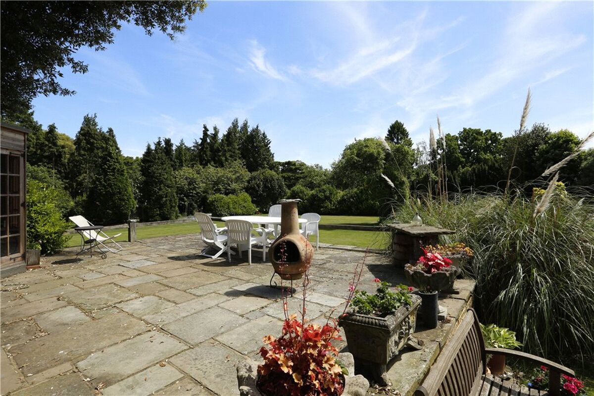 house for sale in Parkside Gardens, London, SW19 WMB130034 Knight Frank