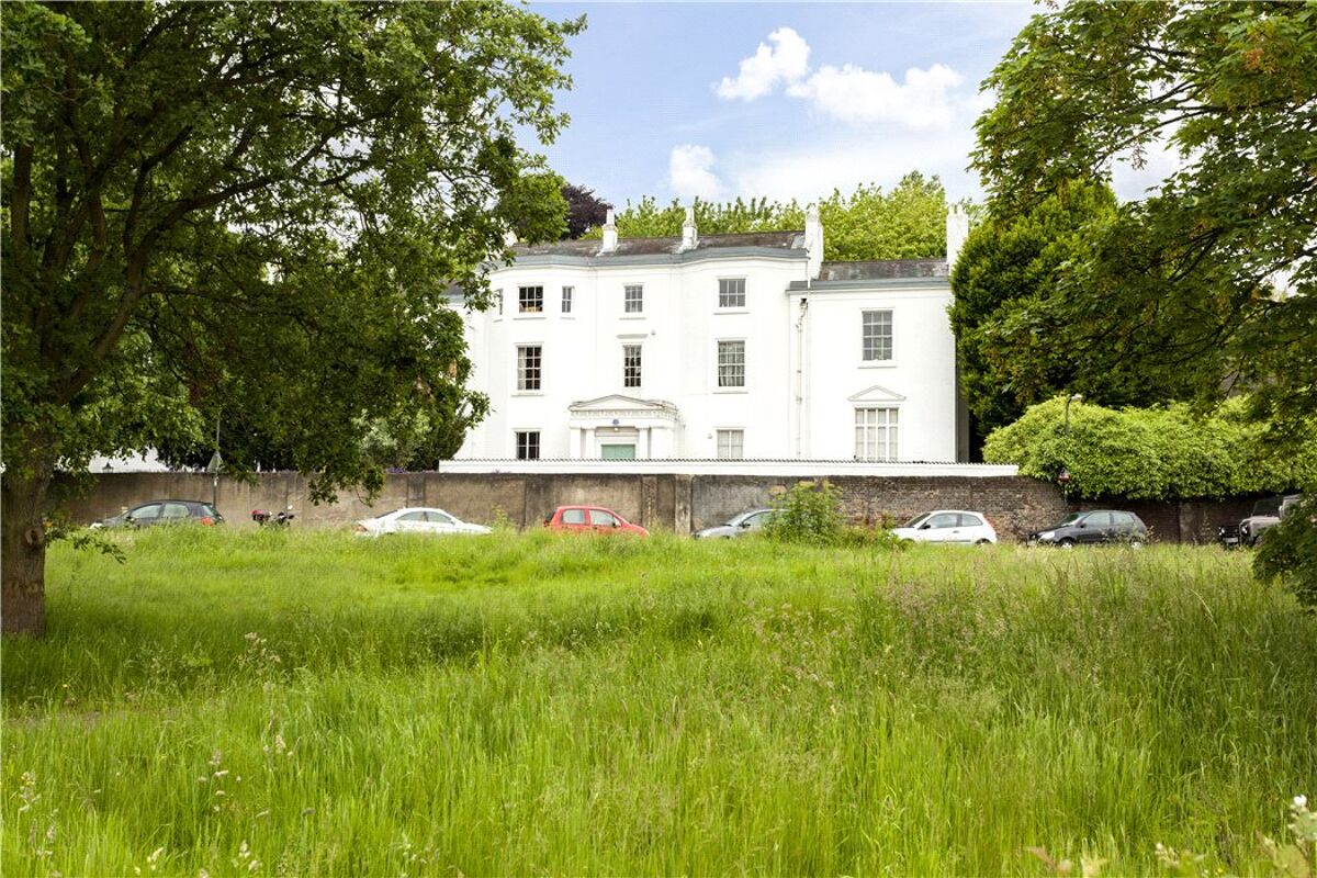 flat for sale in The Keir, Westside Common, Wimbledon, London, SW19