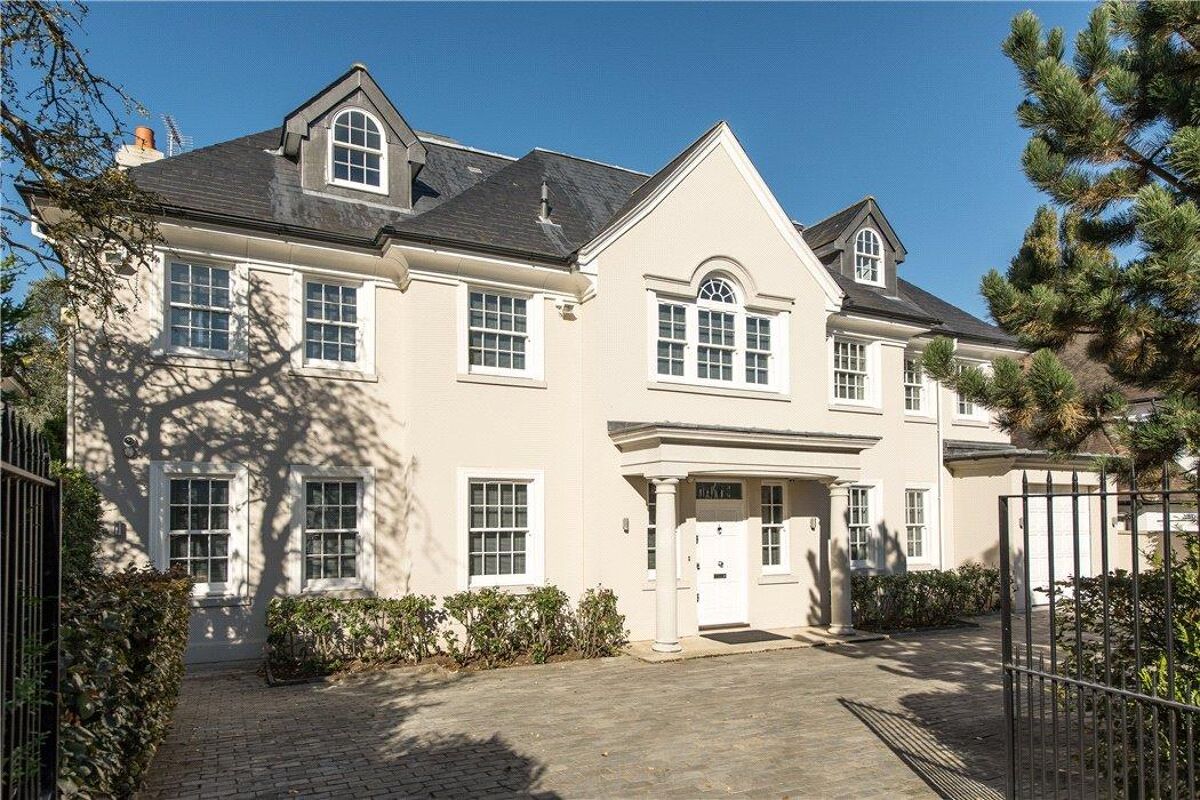 house for sale in Roedean Crescent, Nr Richmond, London, SW15