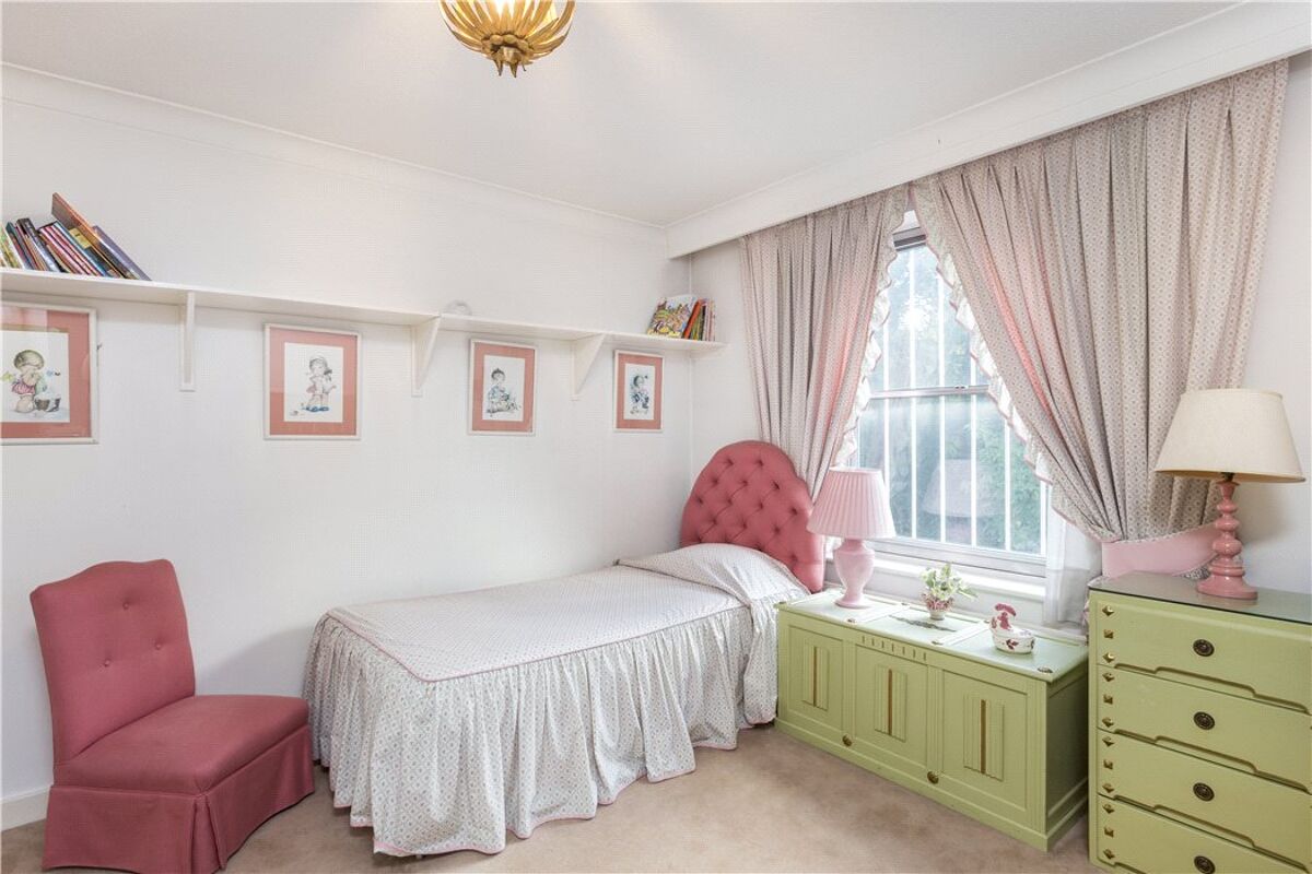 house for sale in Alfreton Close, Wimbledon, London, SW19 WMB140232