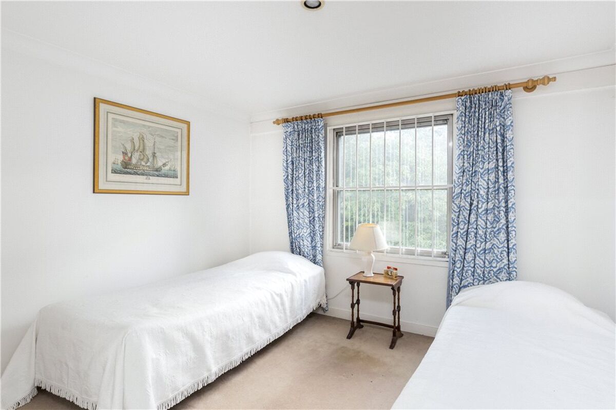 house for sale in Alfreton Close, Wimbledon, London, SW19 WMB140232