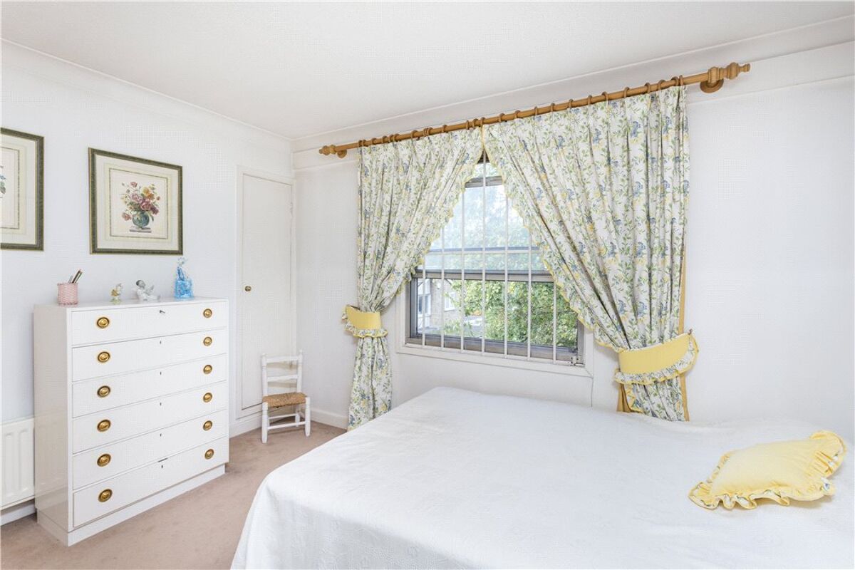 house for sale in Alfreton Close, Wimbledon, London, SW19 WMB140232