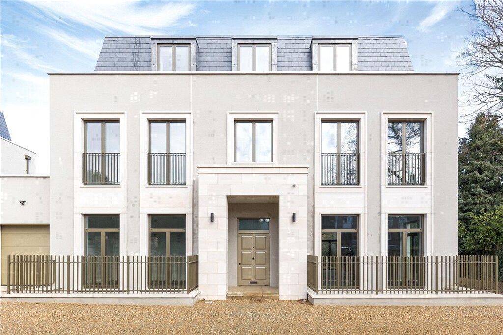 Image of Somerset Road, Wimbledon, London, SW19.
