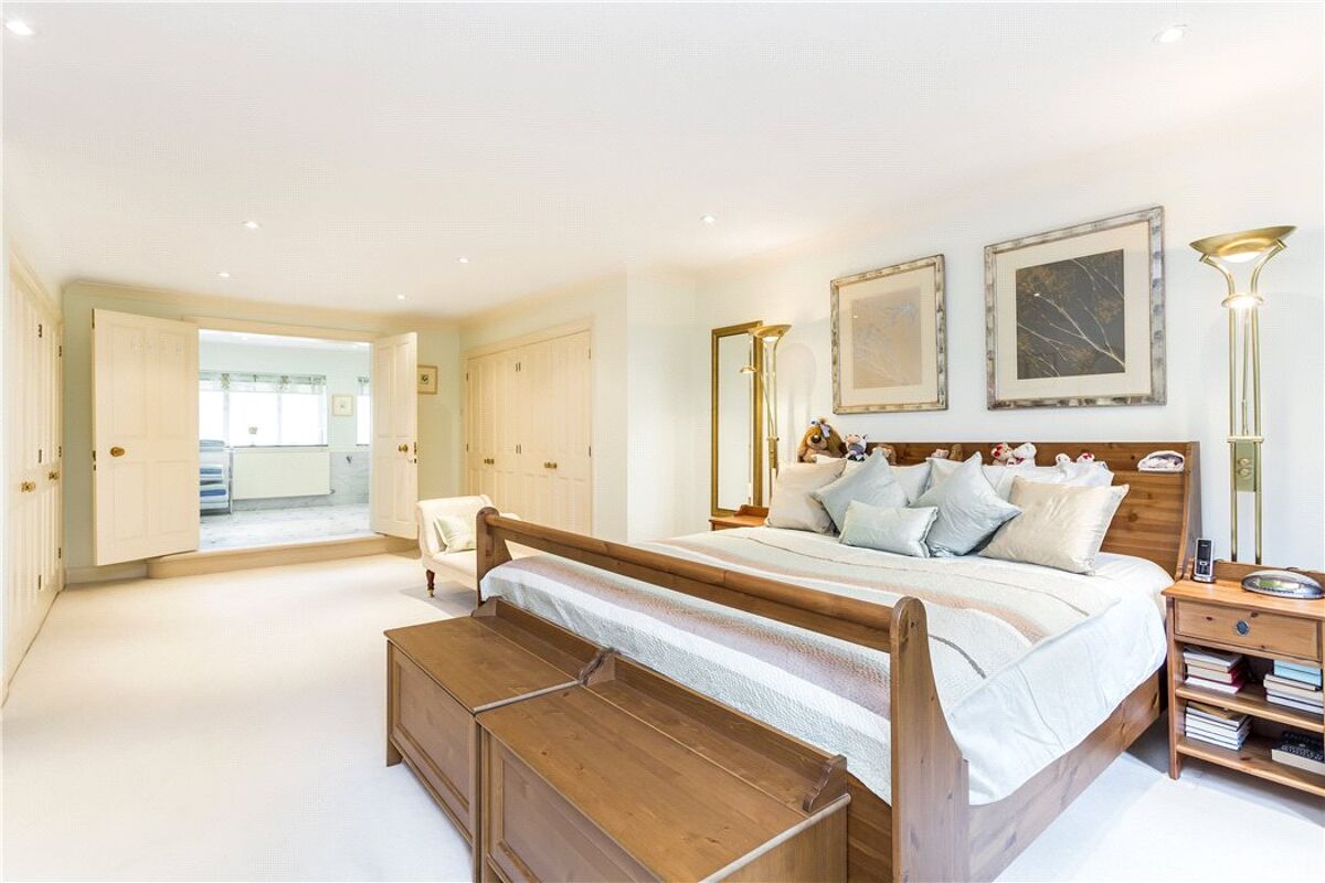 house for sale in Drax Avenue, West Wimbledon, London, SW20 WMB150178