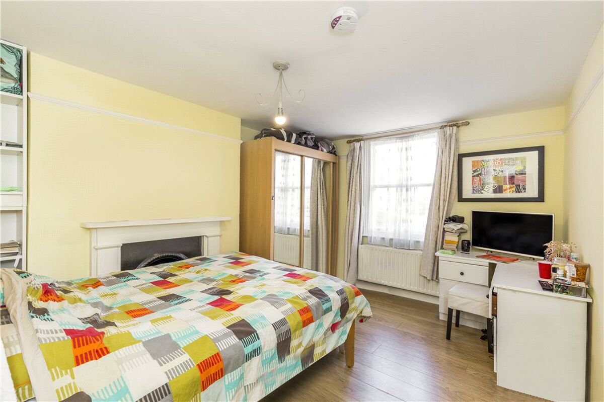 house for sale in Alexandra Road, Wimbledon, London, SW19 WMB160128