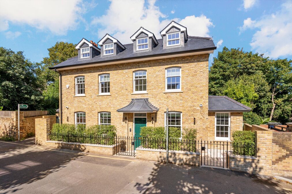 Image of Sunnyside, Wimbledon, London, SW19