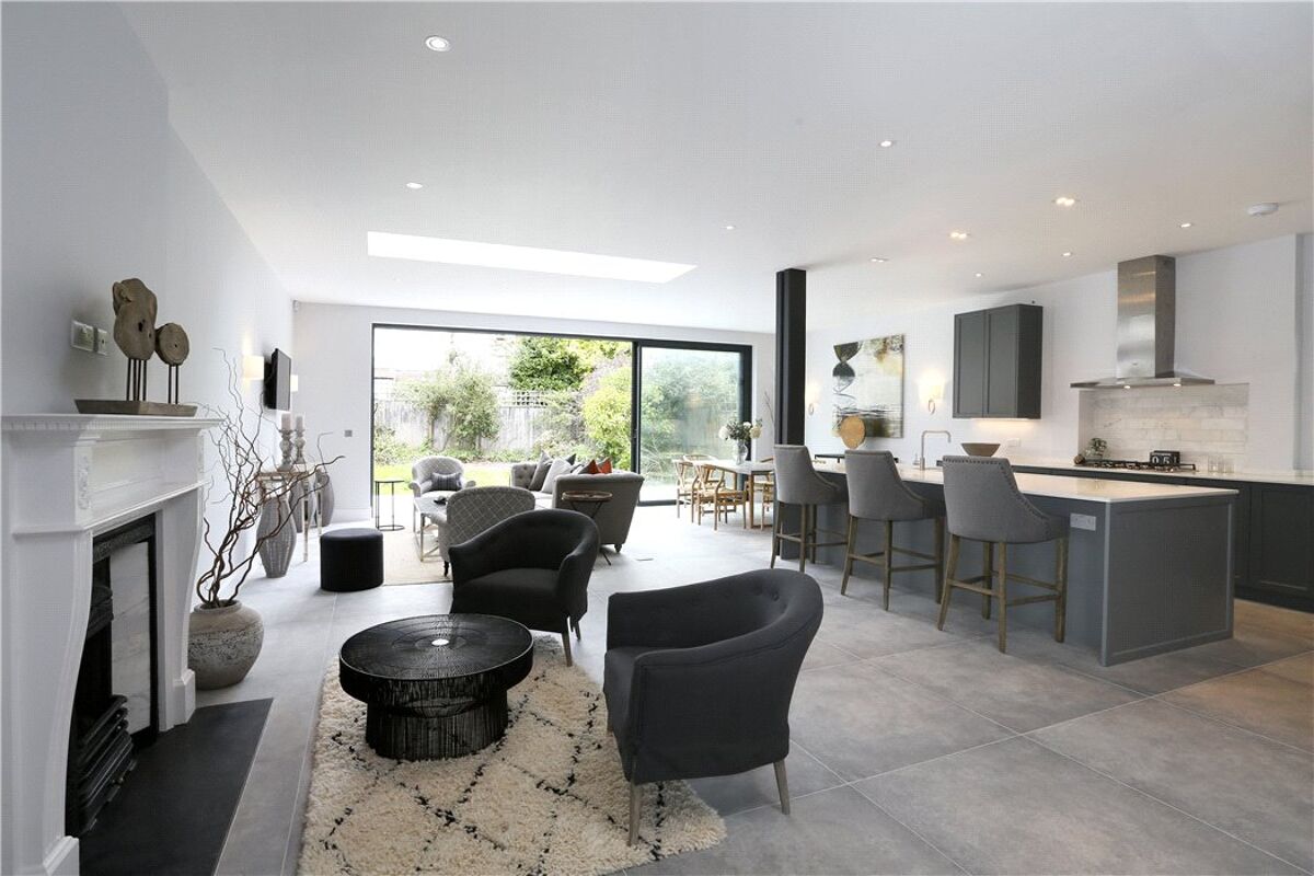 house for sale in Oakwood Road, London, SW20 WMB170226 Knight Frank