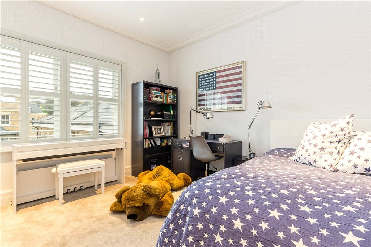 Property for sale Crawford Mews, Wimbledon Hill Park, Wimbledon