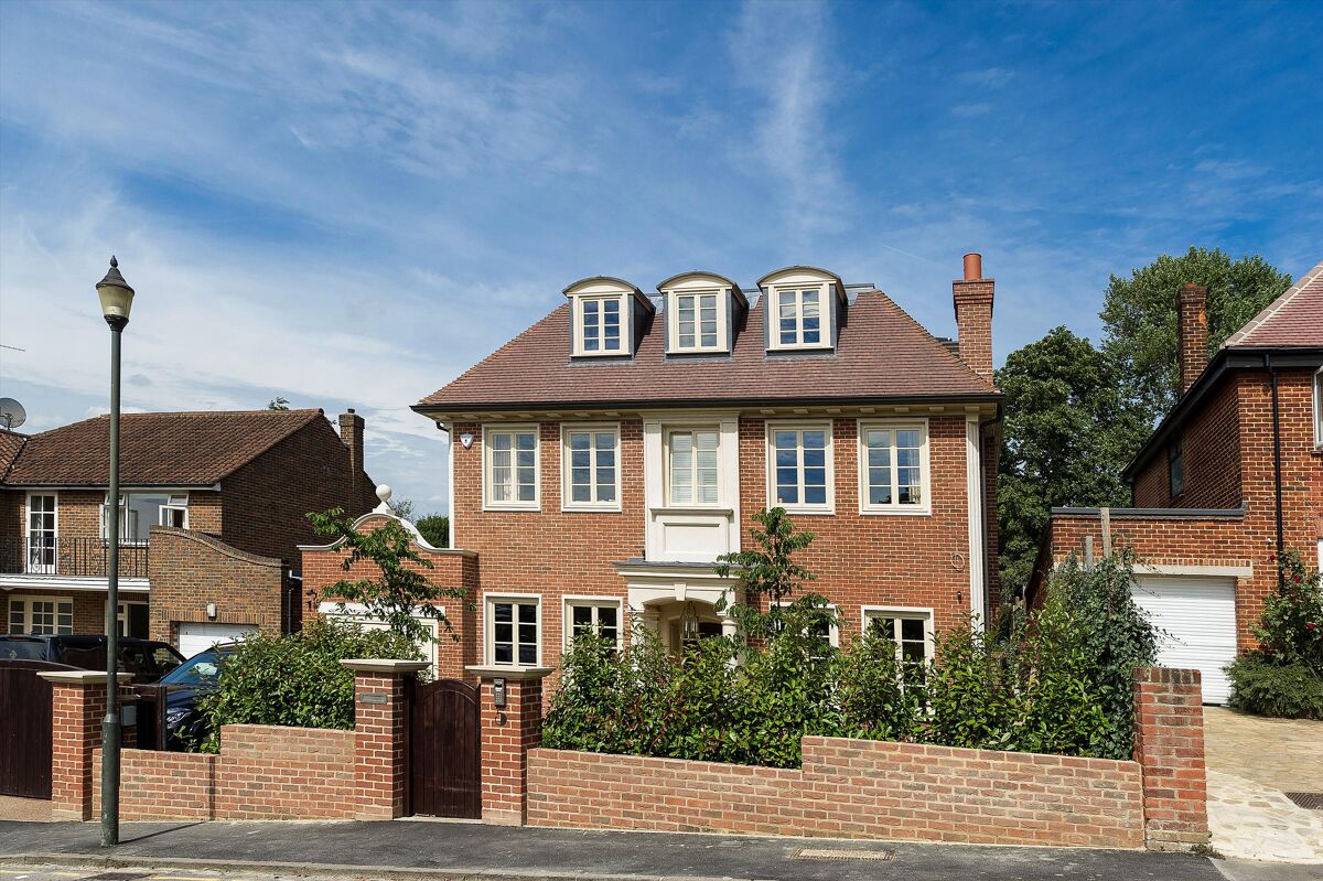 house for sale in Lambourne Avenue, Wimbledon, London, SW19 WMB180108