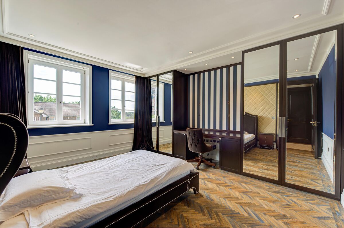 house for sale in Lambourne Avenue, Wimbledon, London, SW19 WMB180108