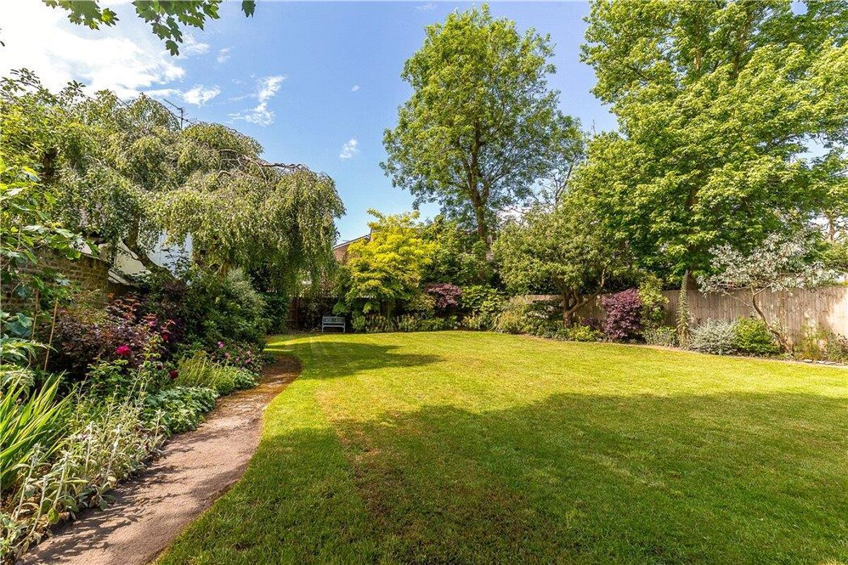 house for sale in Victoria Drive, London, SW19 WMB190084 Knight Frank