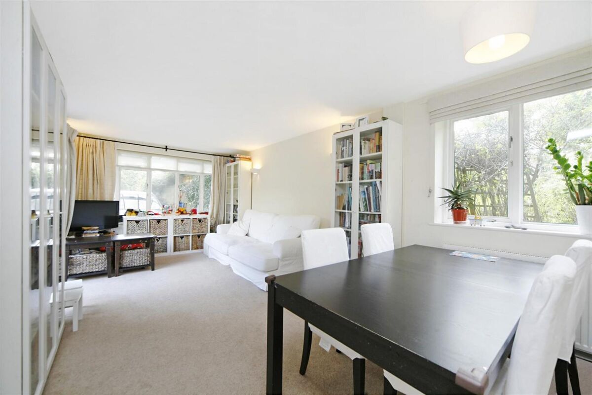 house to rent in The Grange, Wimbledon, London, SW19 WMQ012187184