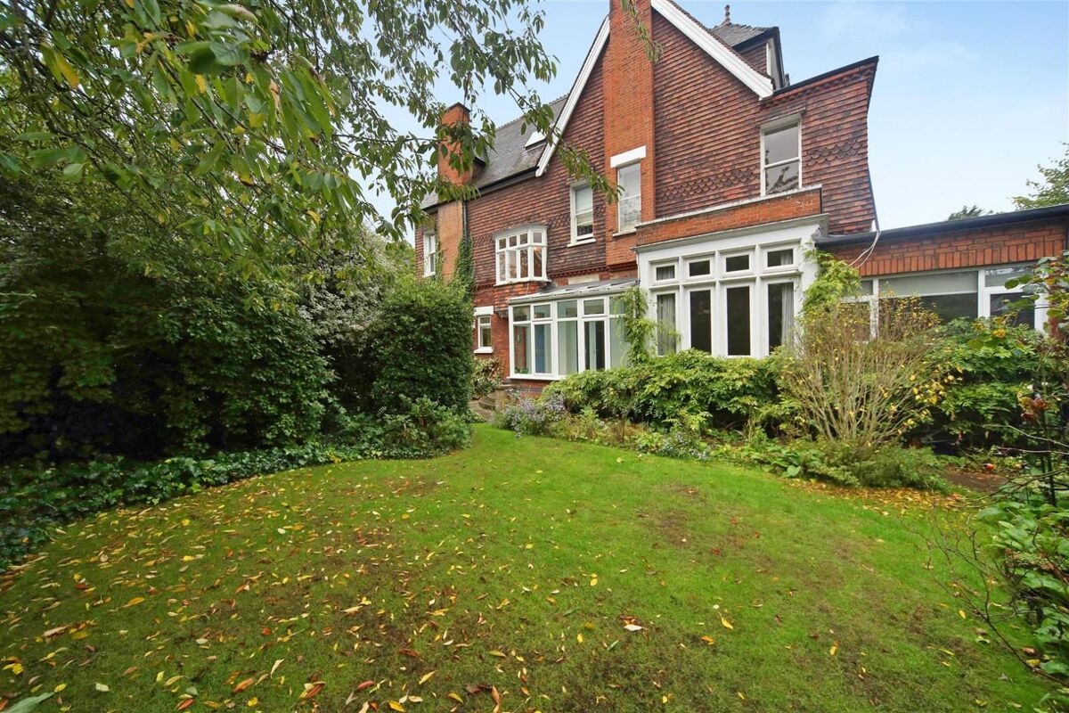 flat to rent in The Grange, Wimbledon, London, SW19 WMQ012296234 Knight Frank