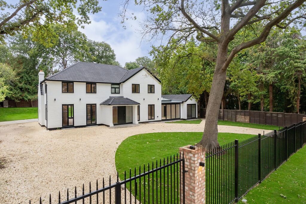 Image of Coombe Park, Kingston Upon Thames, KT2