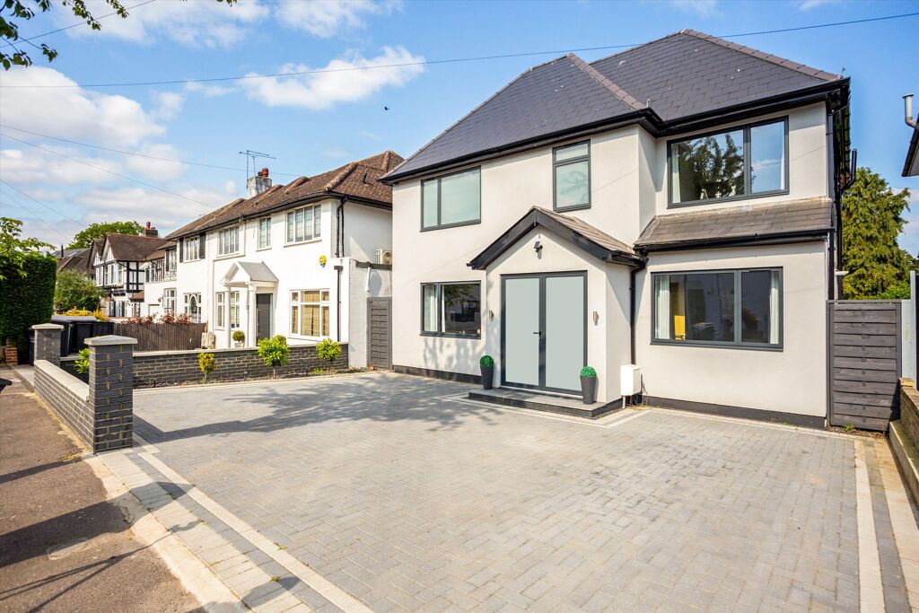 Image of Derwent Avenue, London, SW15