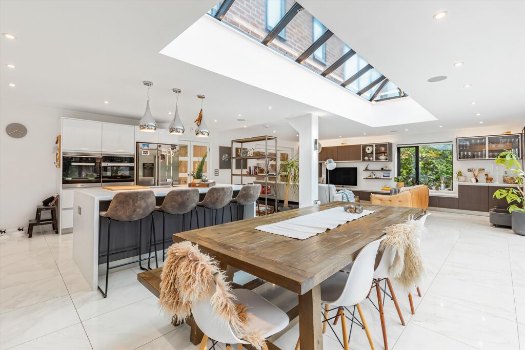 Image of Lambourne Avenue, London SW19