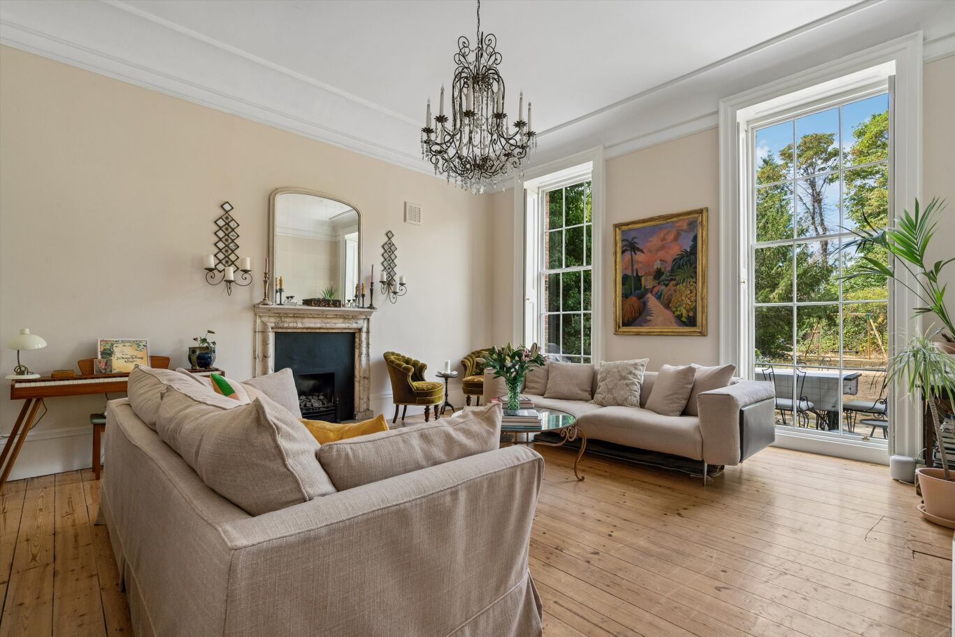 Image of West Side Common, London SW19
