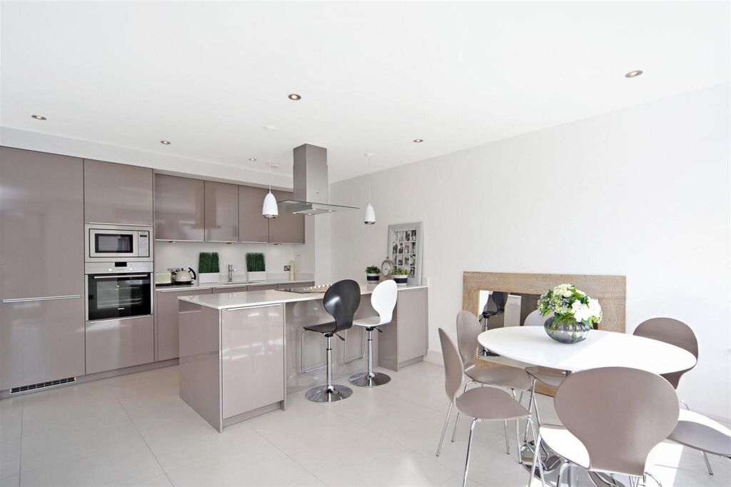 Image of 18 Lambton Road, Raynes Park, London SW20