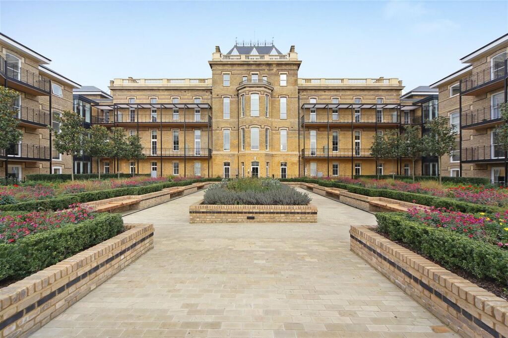 Image of Theodore Lodge, 7 Chambers Park Hill, Wimbledon, London SW20