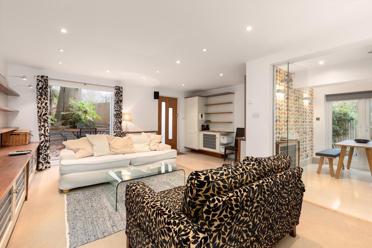 house to rent in St. Mary's Road, Wimbledon, London, SW19 WMQ131852