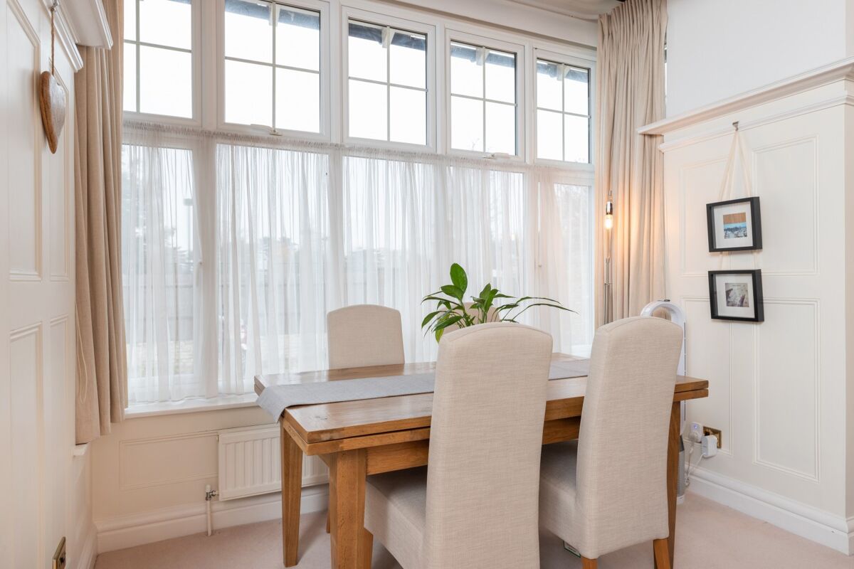 flat to rent in Longworth House, Woodhayes Road, Wimbledon, London