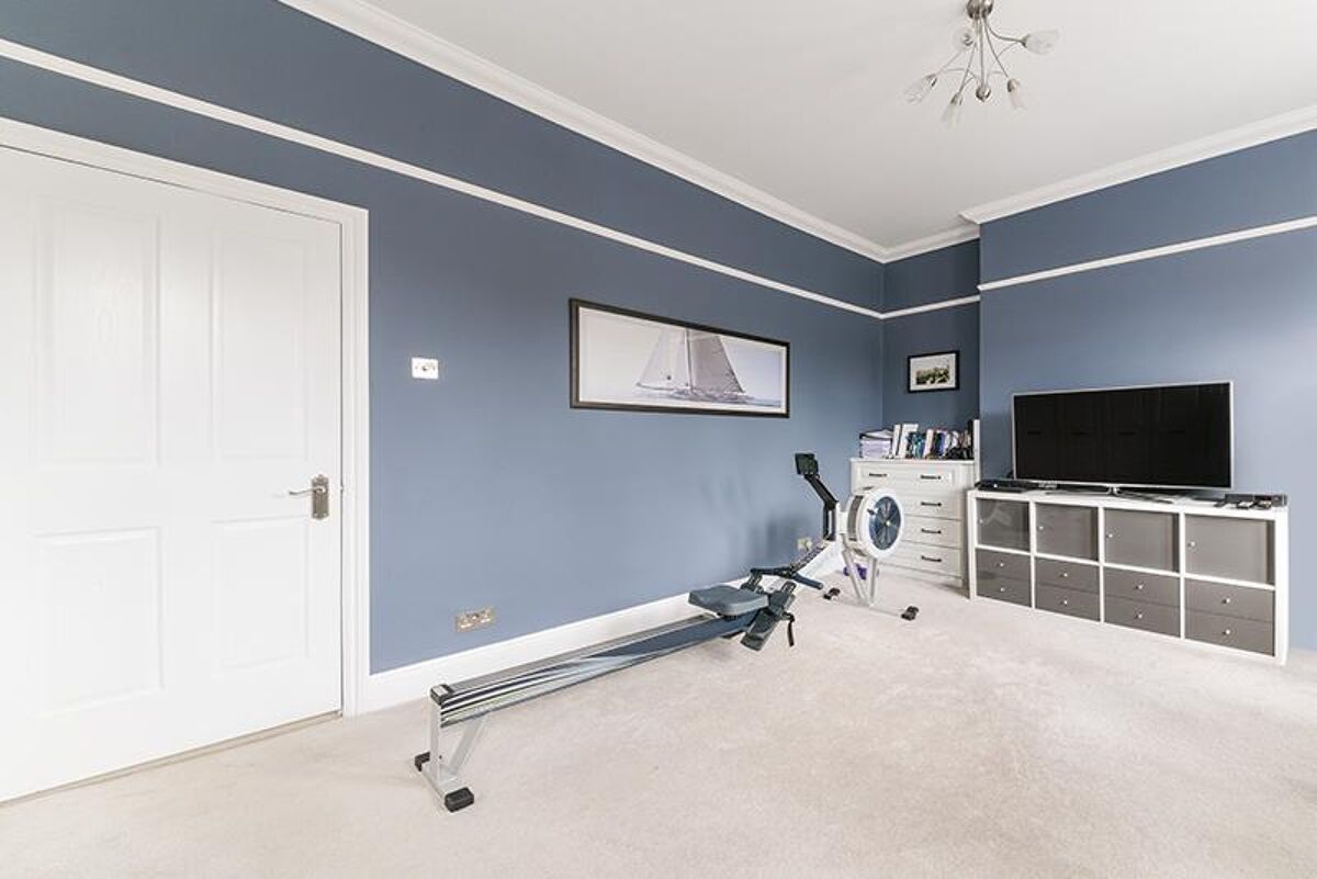 house for sale in Boundaries Road, Balham, London, SW12. WND012001374