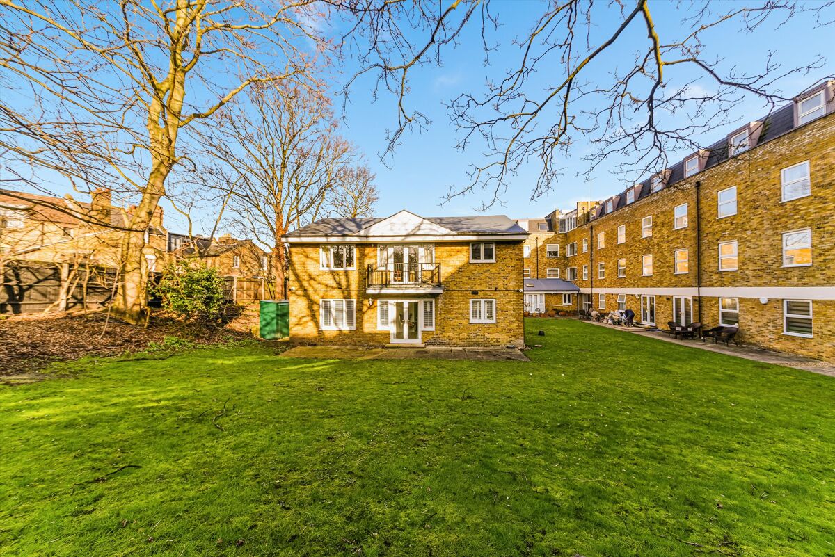 flat for sale in Willow Lodge, London, SW4 WND012036267 Knight Frank