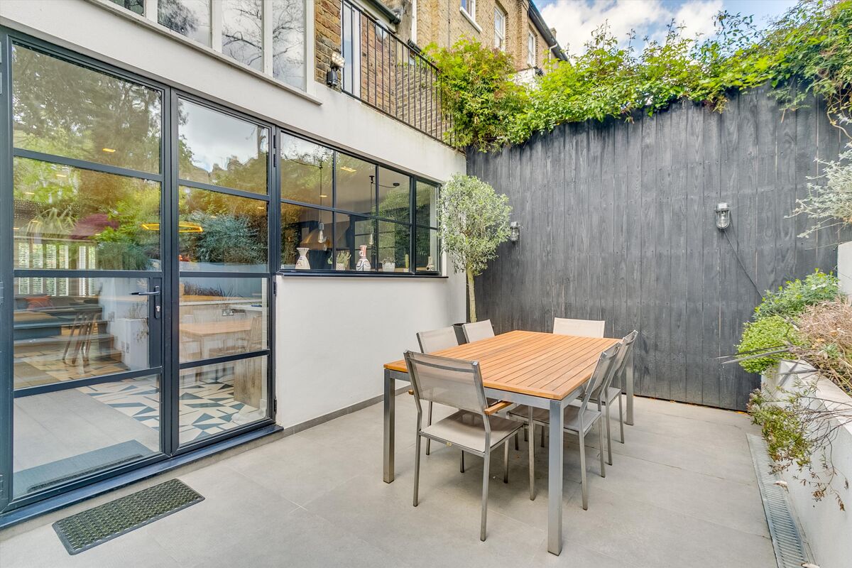 house for sale in Liston Road, London, SW4 WND012046068 Knight Frank