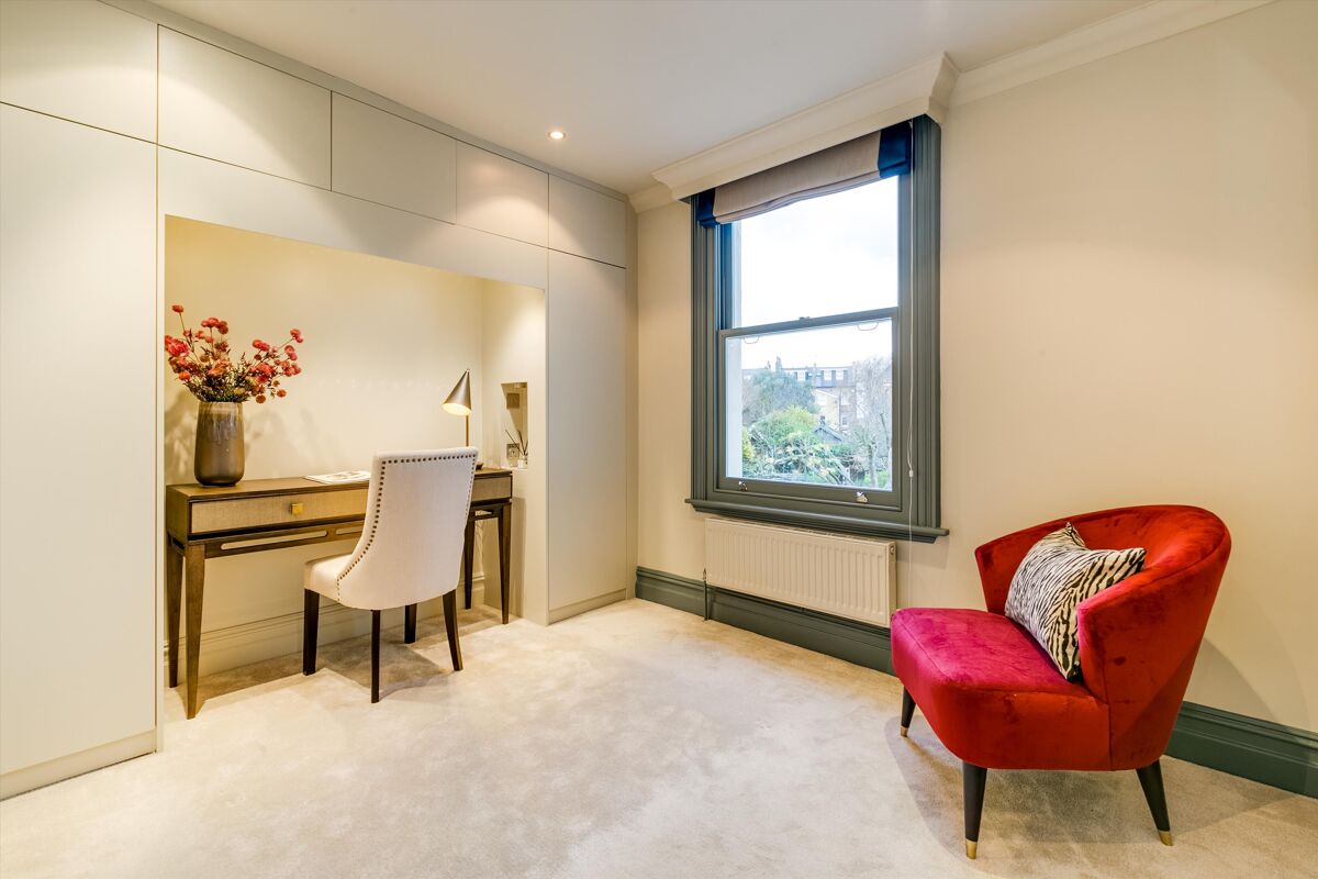 house for sale in St. James's Drive, London, SW17 WND012050900