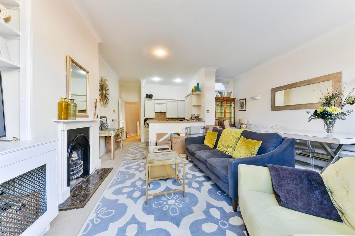 flat for sale in Airedale Road, London, SW12 WND012057203 Knight Frank