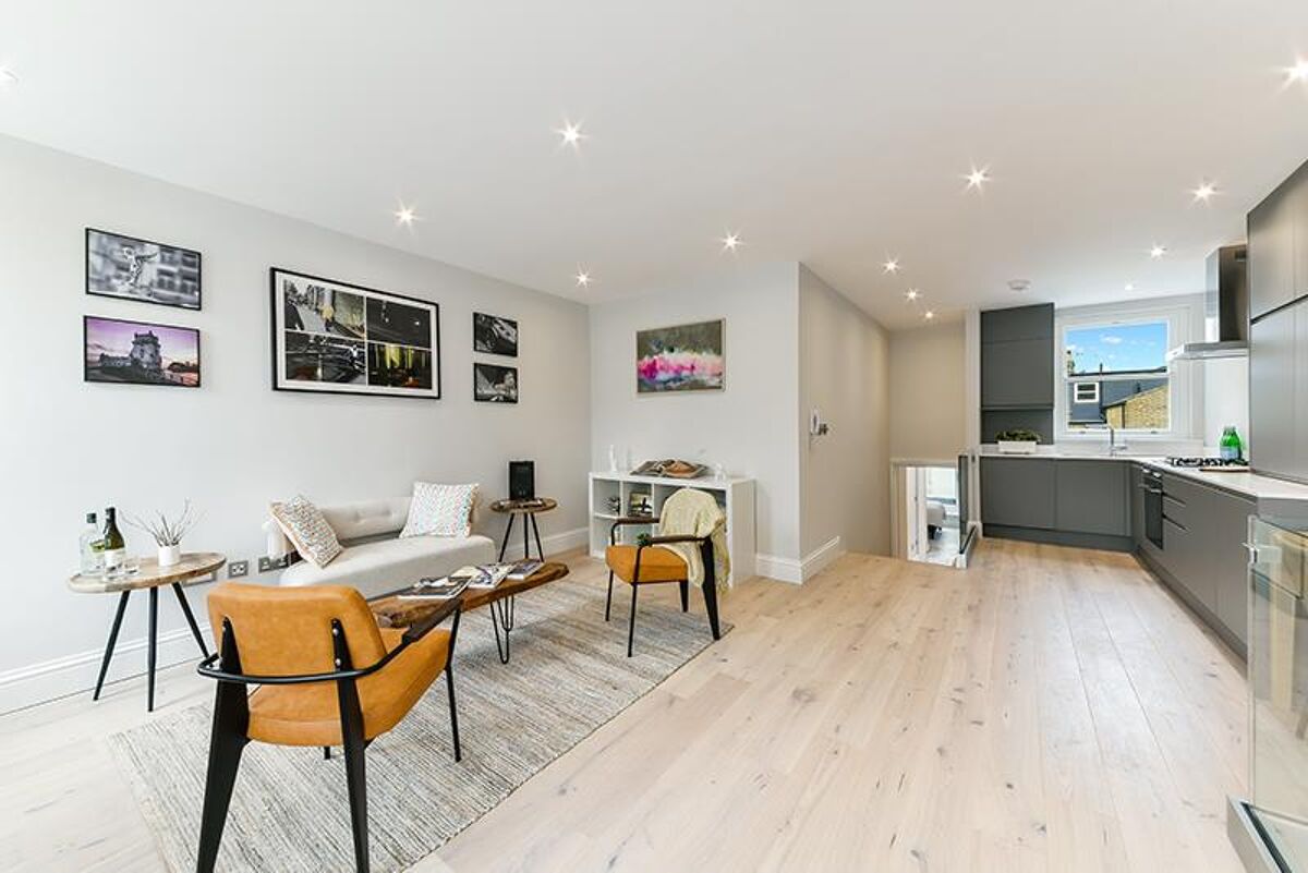 flat for sale in Gosberton Road, London, SW12 WND012067222 Knight Frank