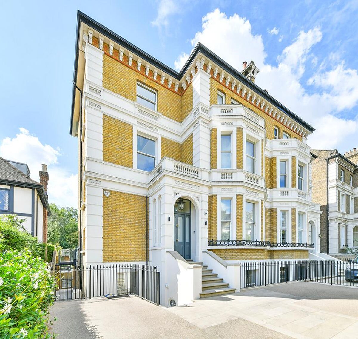 house for sale in North Side Wandsworth Common, Wandsworth, London