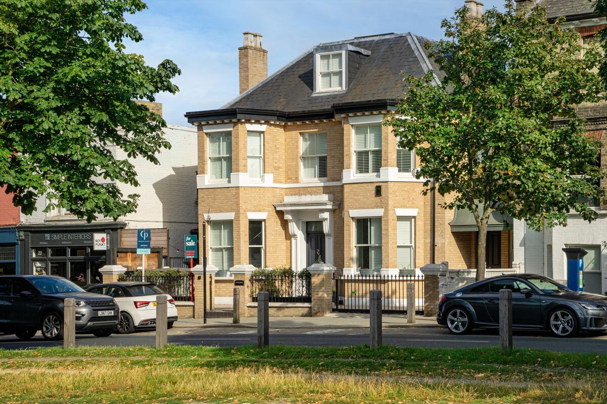 house for sale in Bellevue Road, London, SW17 WND012104602 Knight Frank