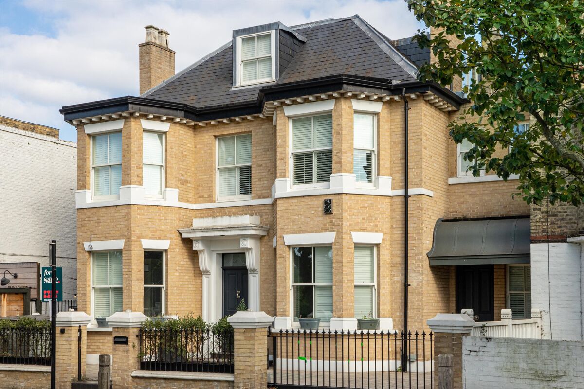 house for sale in Bellevue Road, London, SW17 WND012104602 Knight Frank