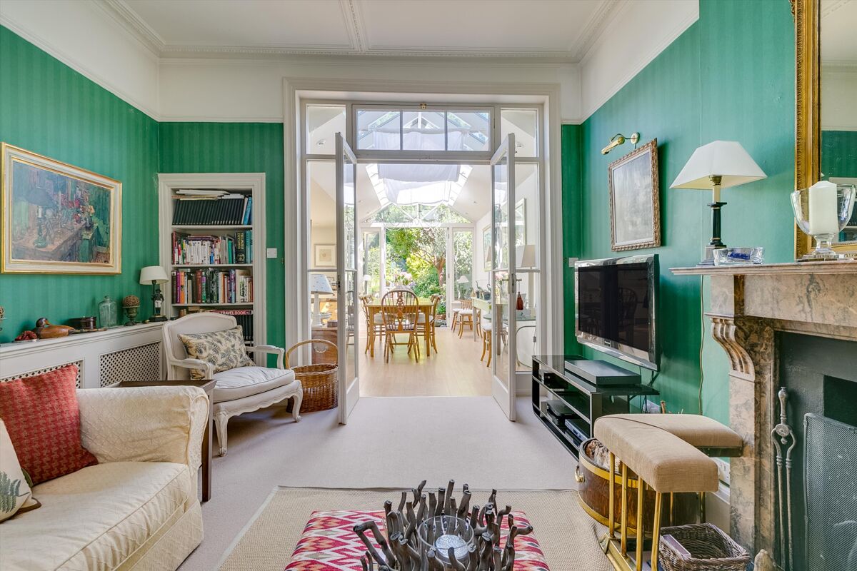 house for sale in Criffel Avenue, London, SW2. WND012126032 Knight