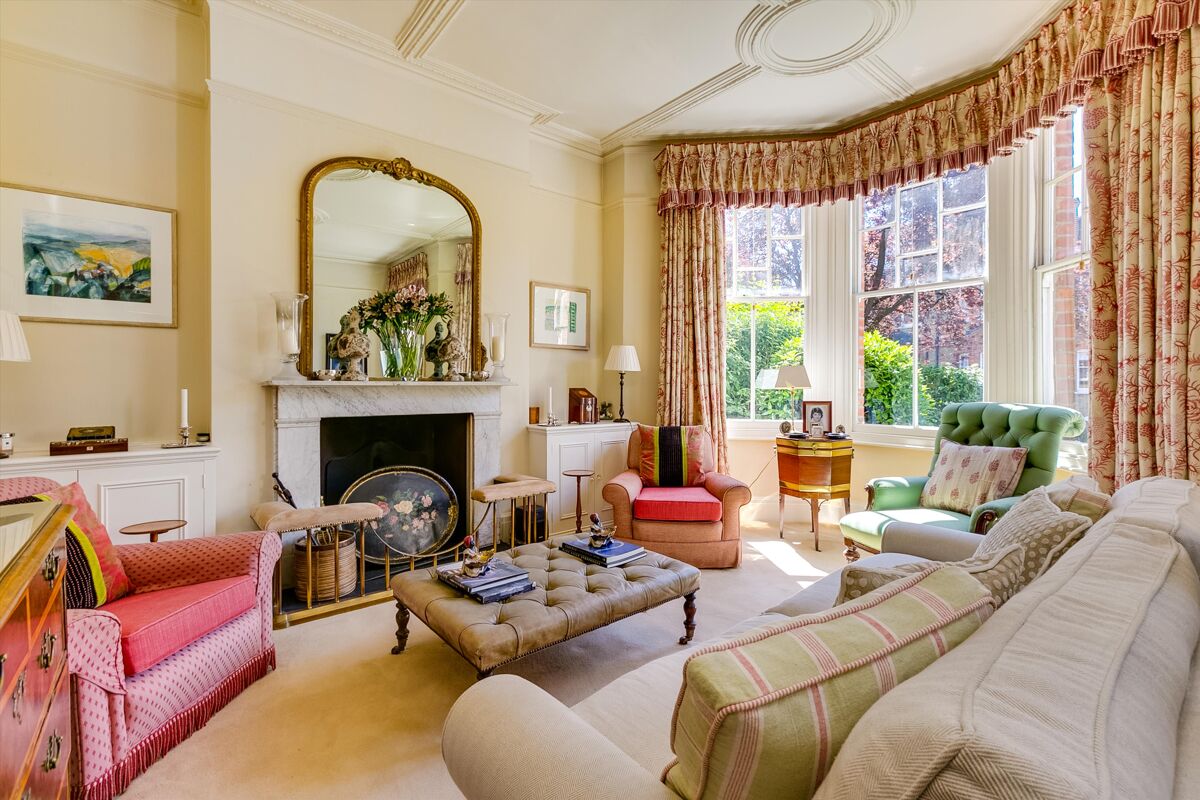 house for sale in Criffel Avenue, London, SW2. WND012126032 Knight