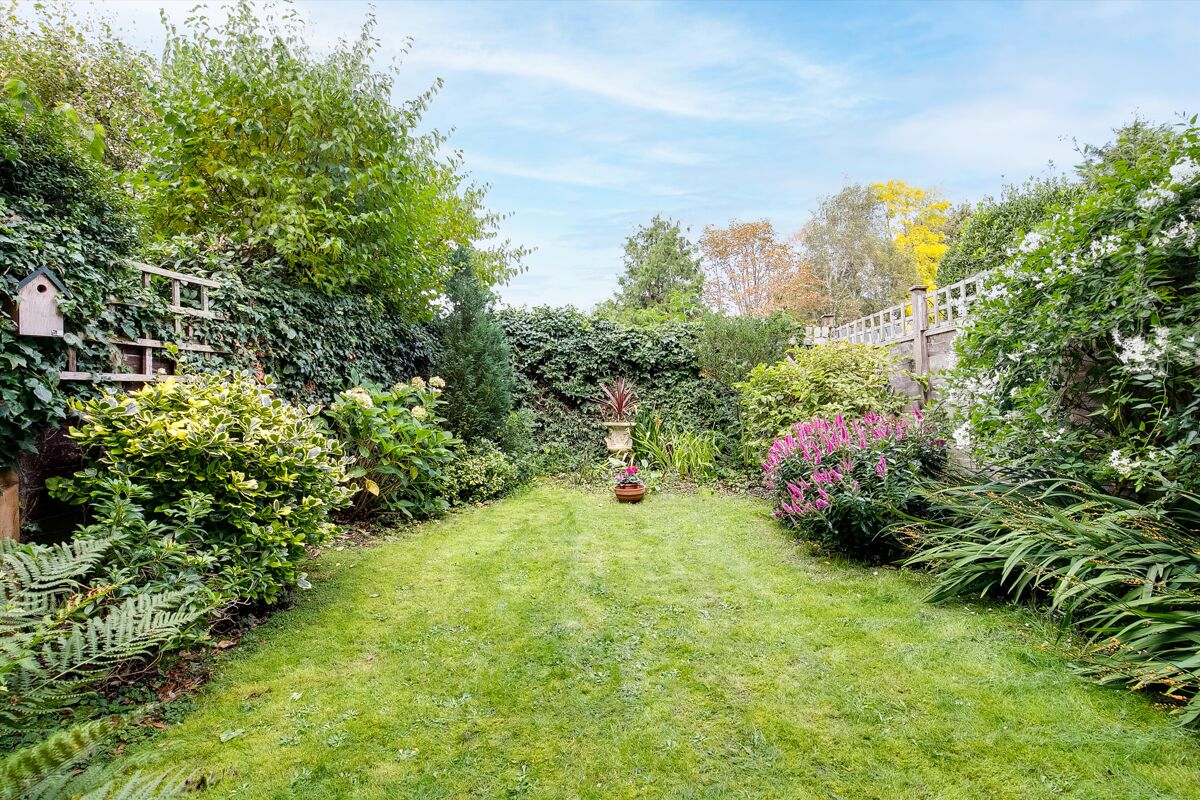 house for sale in Burntwood Grange Road, London, SW18 WND012128031